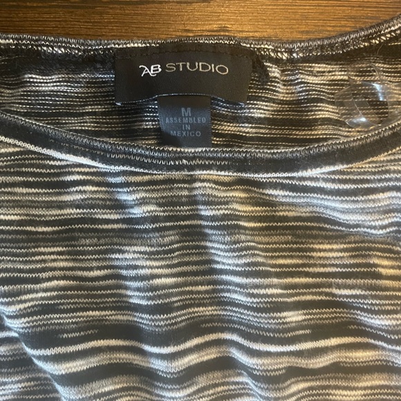 AB Studio Striped 3/4 sleeve top - Picture 3 of 4